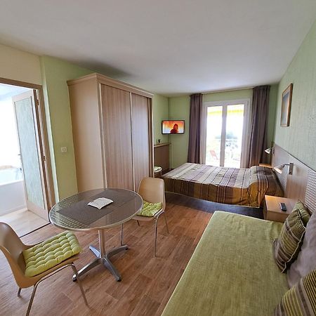 Residence Veles Plage Кан Екстериор снимка