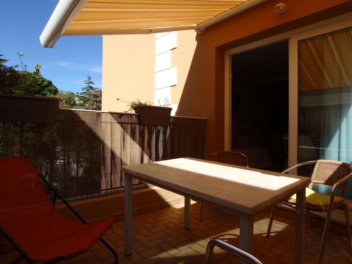 Residence Veles Plage Кан Екстериор снимка
