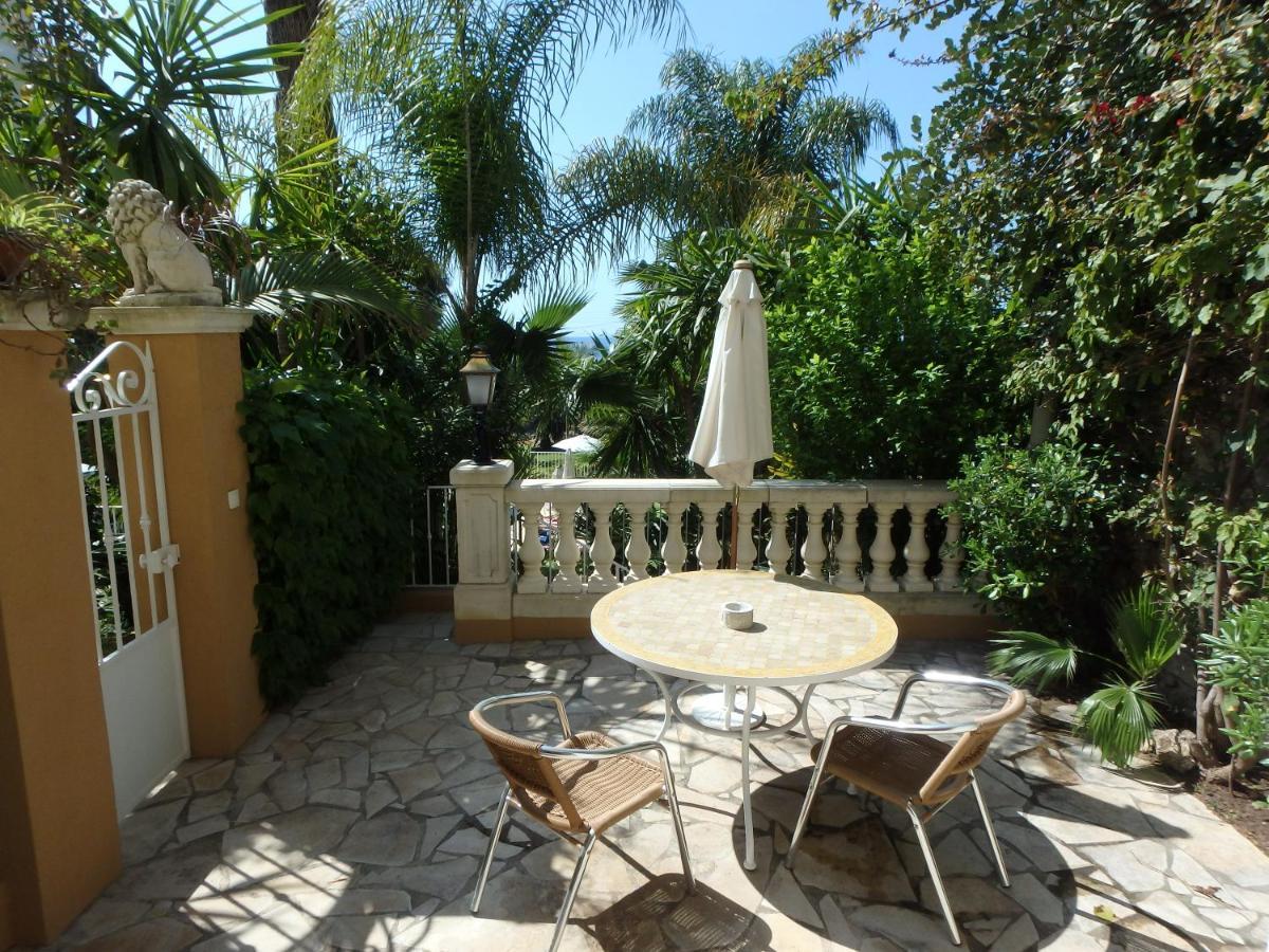 Residence Veles Plage Кан Екстериор снимка