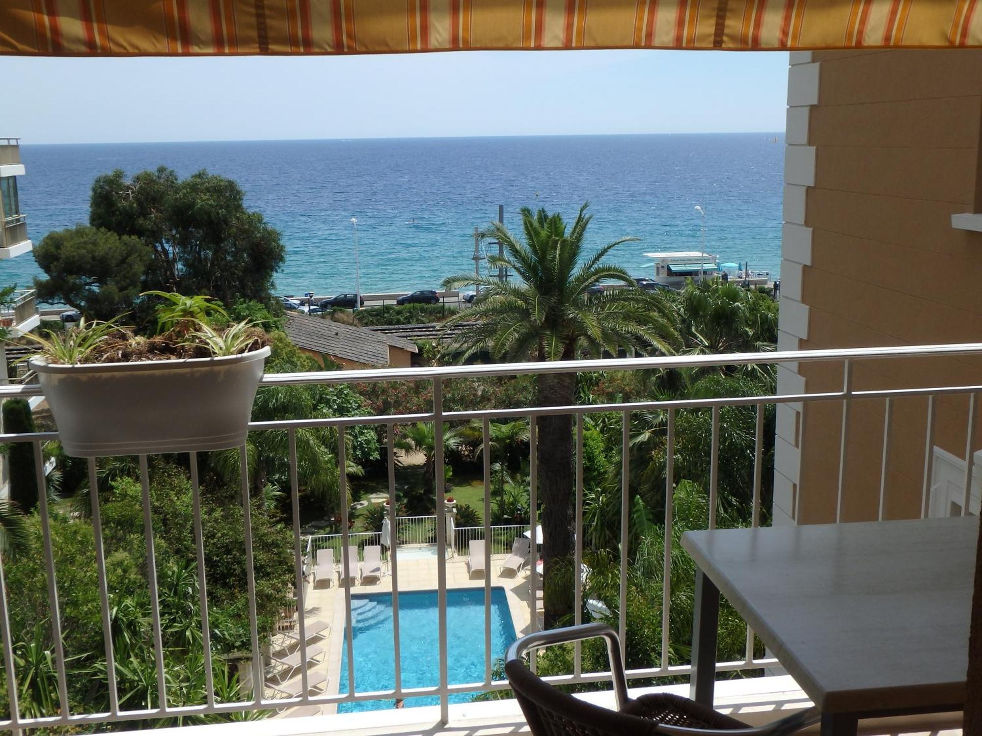 Residence Veles Plage Кан Стая снимка