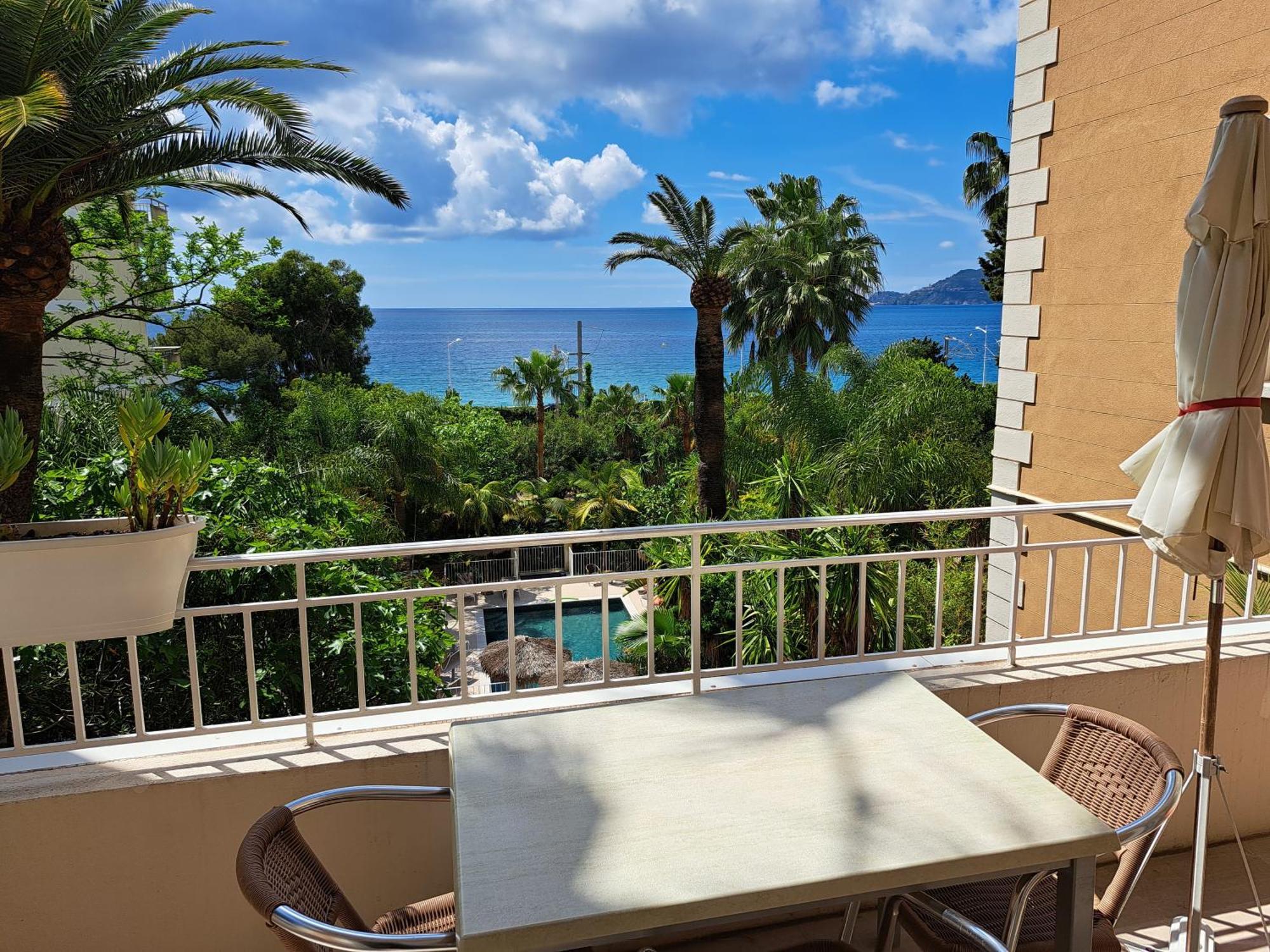 Residence Veles Plage Кан Екстериор снимка