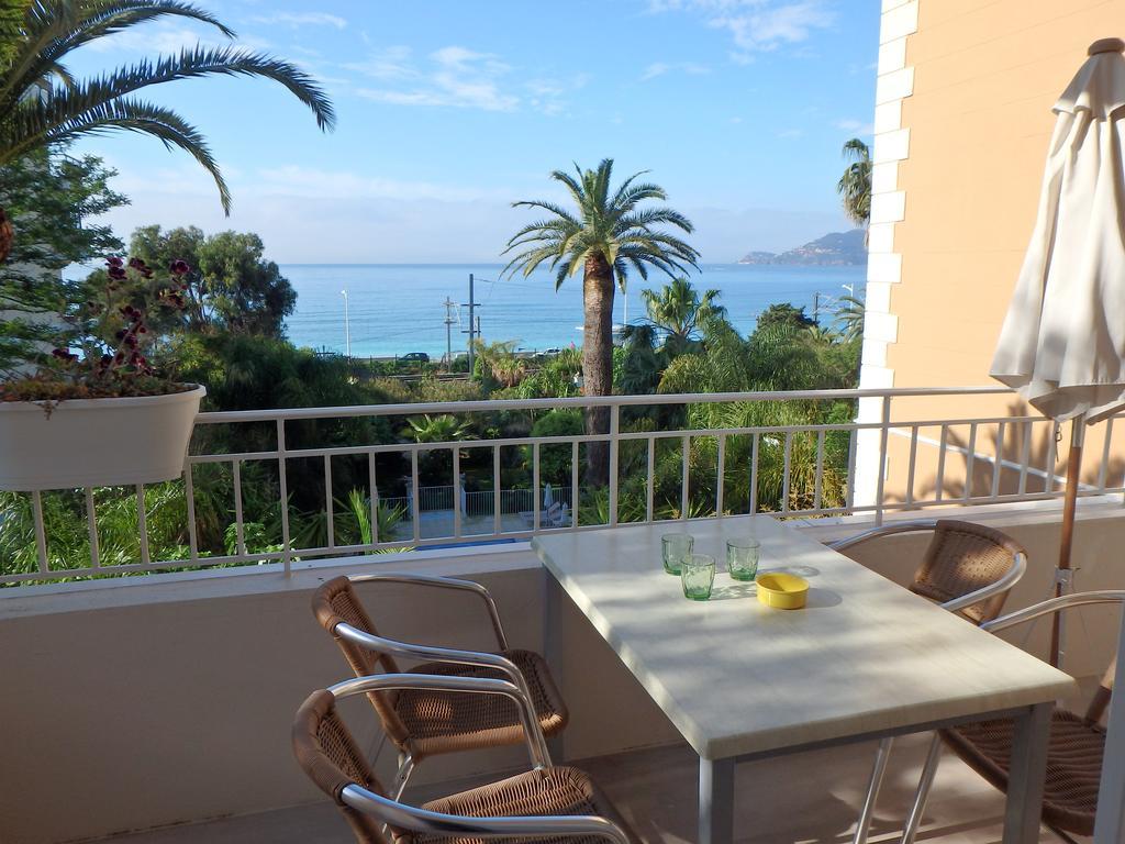 Residence Veles Plage Кан Екстериор снимка